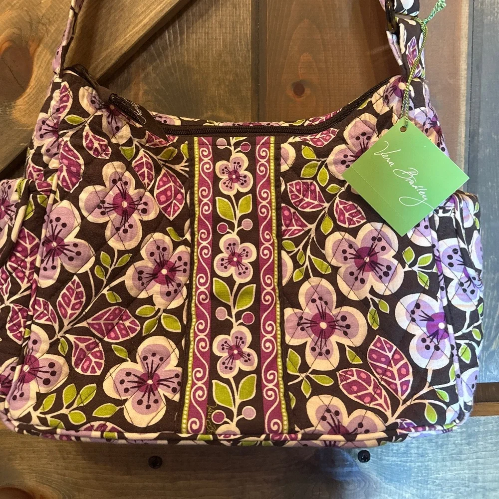 Vera Bradley On The Go Plum Petals - Picture 1 of 8